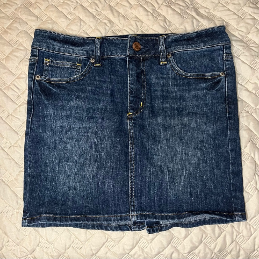 American Eagle jean skirt size 6
